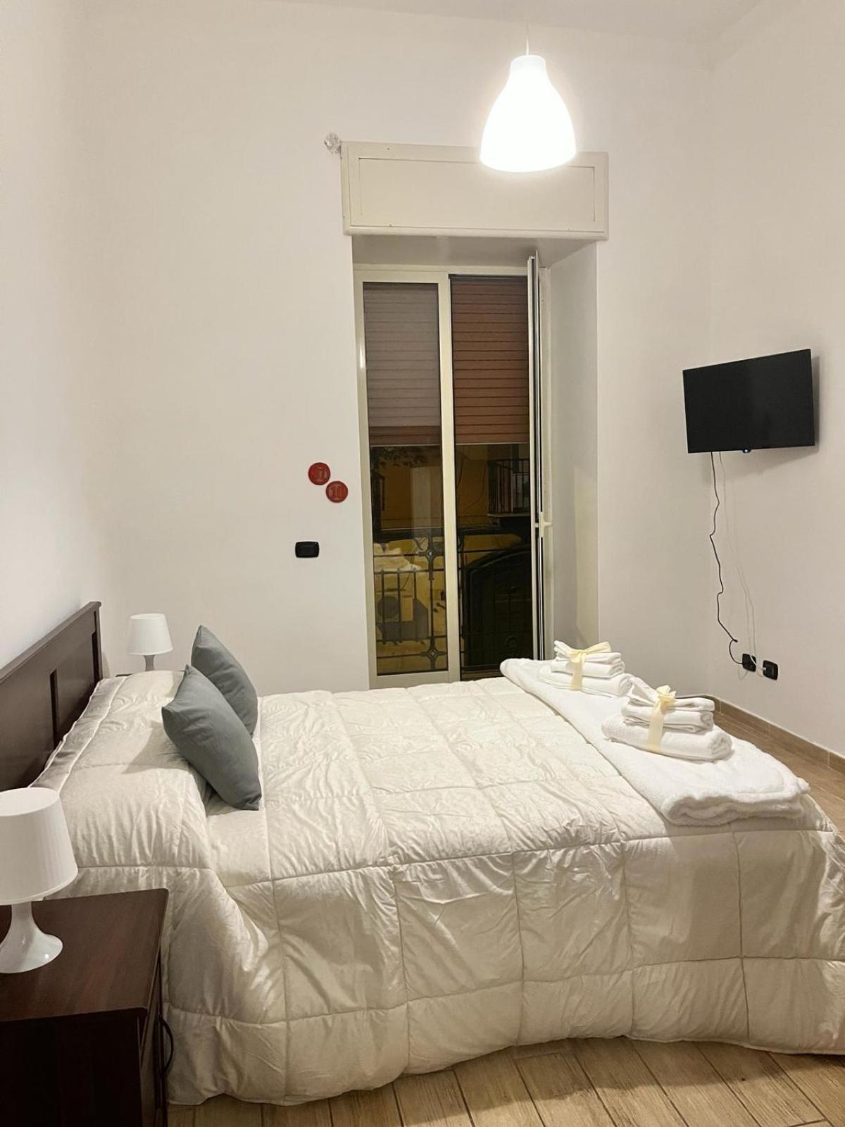 Апартаменты La Casa Della Bella M'Briana Неаполь Экстерьер фото