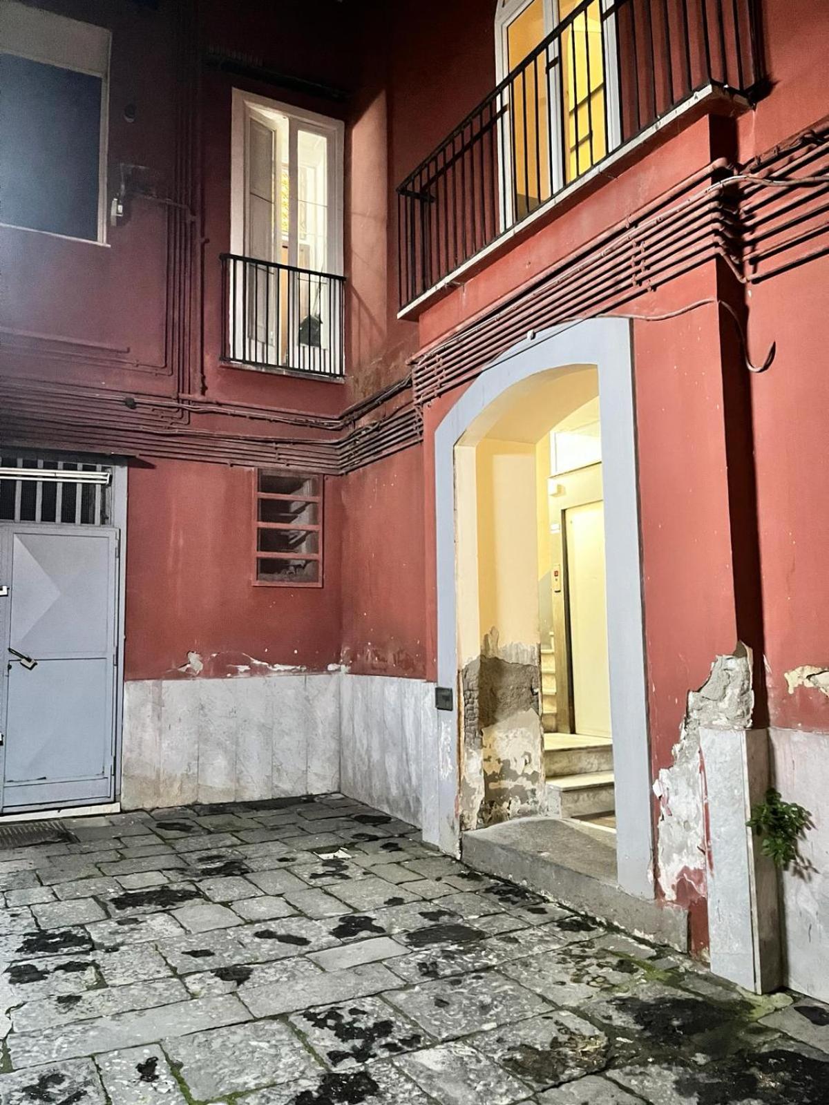 Апартаменты La Casa Della Bella M'Briana Неаполь Экстерьер фото